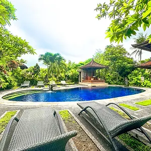 Pensión Garden View